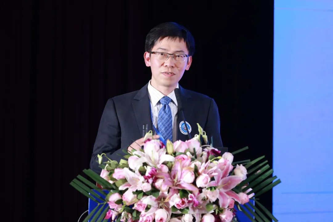 聚力紡織現(xiàn)代化產(chǎn)業(yè)體系新開局！中紡圓桌論壇第十七屆年會(huì)在北京舉行