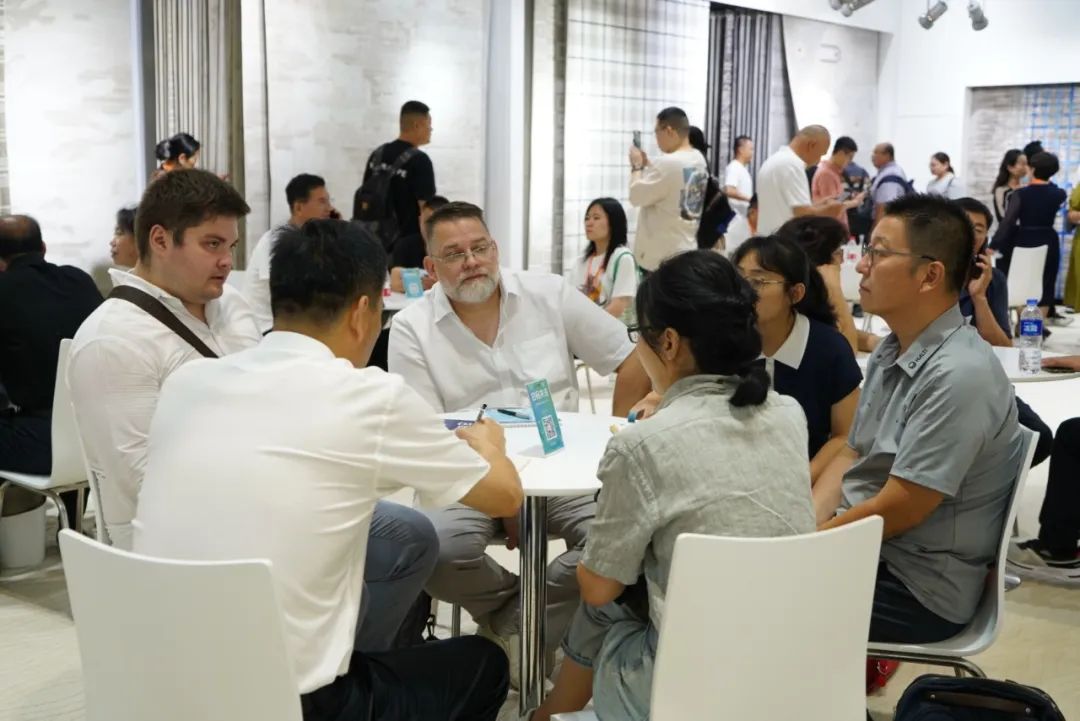 2023DOMOTEX展會(huì)圓滿(mǎn)收官，東升地毯大放異彩