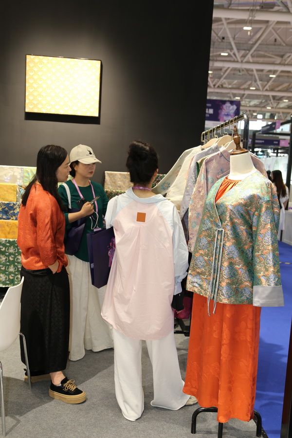 |“古旗印象”牌宋錦，再次亮相FASHION SOURCE SHENZHEN秋冬展
