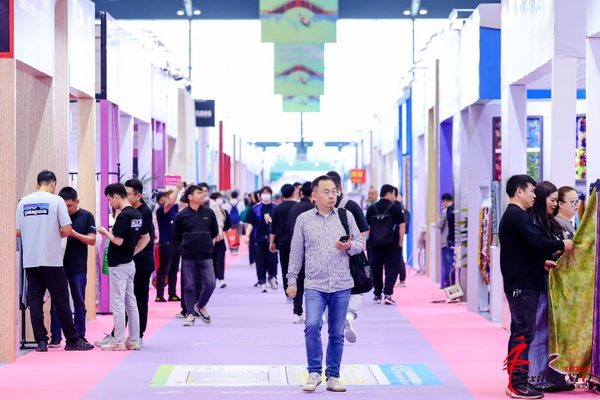 向“新”而生 逐“質(zhì)”而行！2024中國紹興柯橋國際紡博會（春季） 隆重開幕