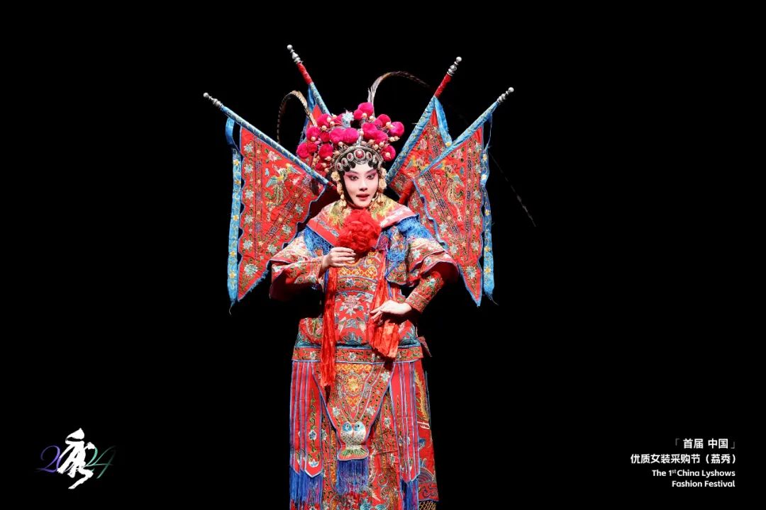 首屆中國(guó)（荔秀）優(yōu)質(zhì)女裝采購(gòu)節(jié)已盛大開(kāi)幕，直擊首日盛況