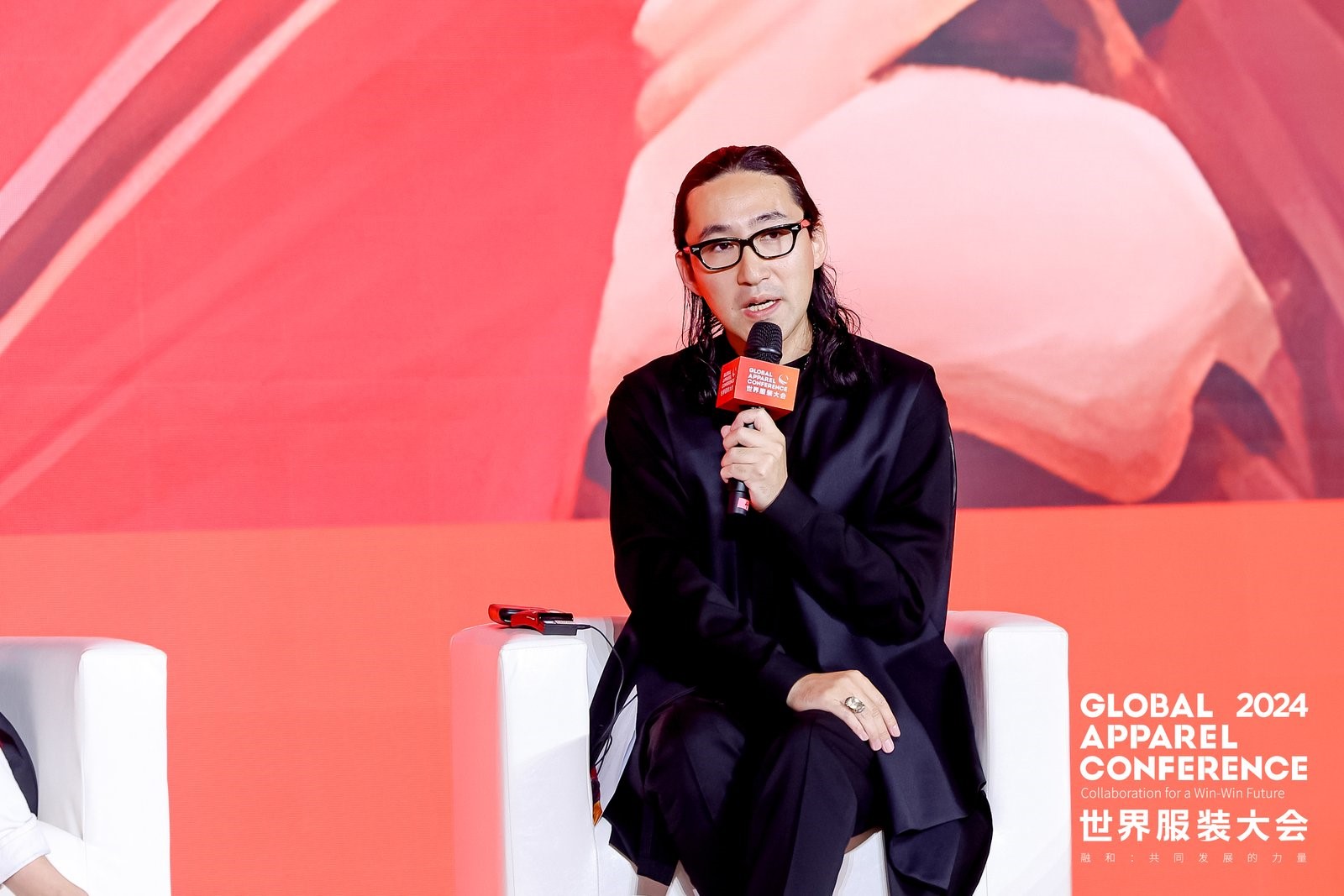 “融和”20個國家和地區(qū)服裝精英，2024世界服裝大會在東莞虎門開幕