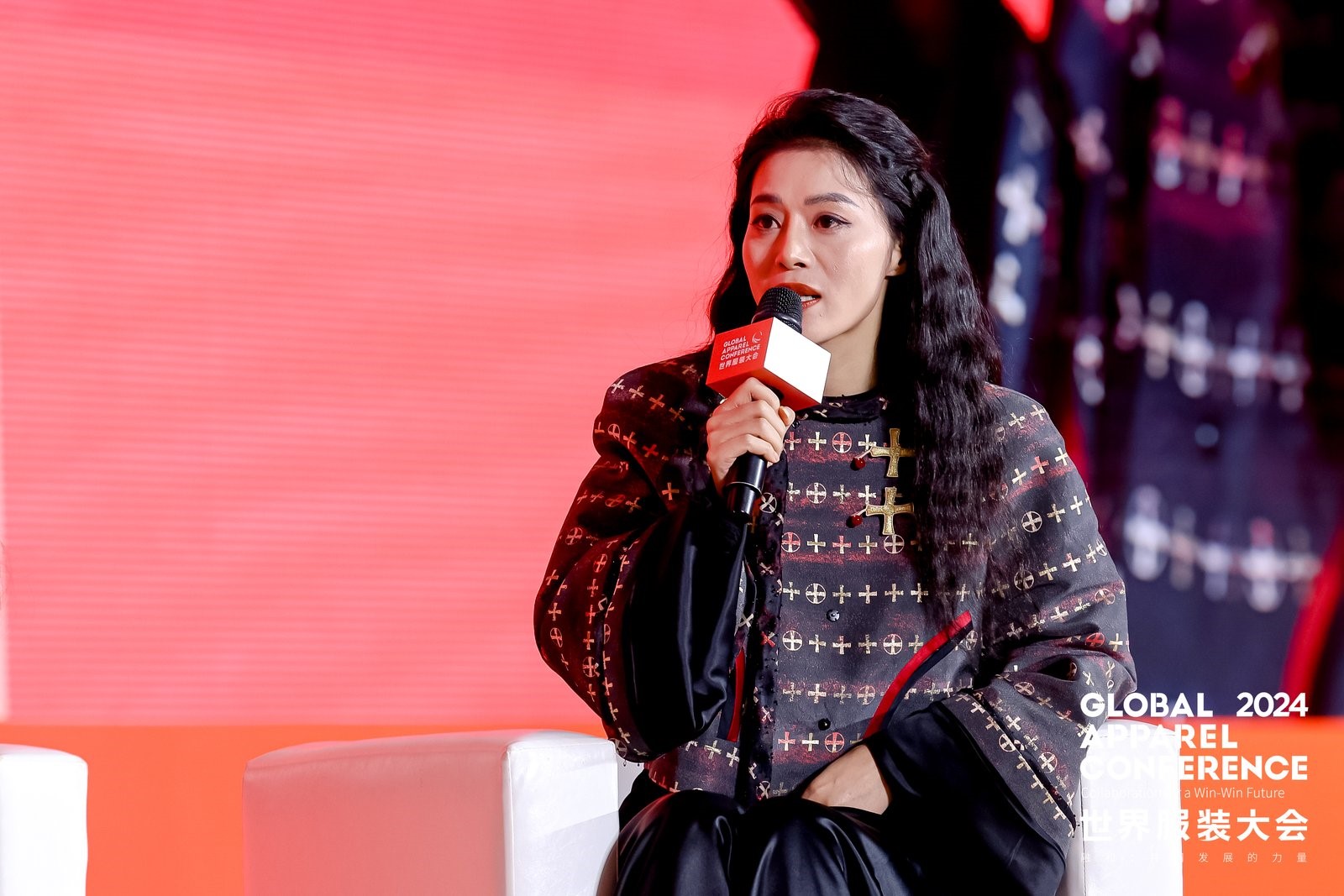 “融和”20個國家和地區(qū)服裝精英，2024世界服裝大會在東莞虎門開幕