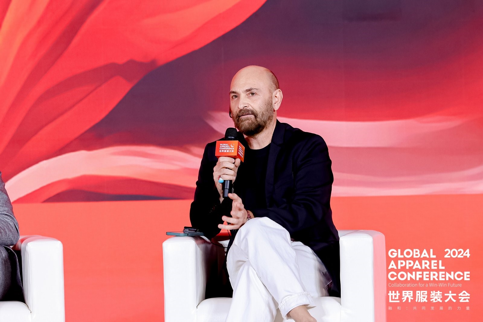 “融和”20個國家和地區(qū)服裝精英，2024世界服裝大會在東莞虎門開幕