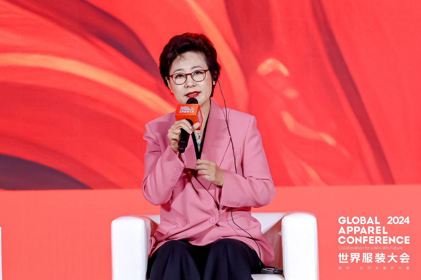 “融和”20個國家和地區(qū)服裝精英，2024世界服裝大會在東莞虎門開幕