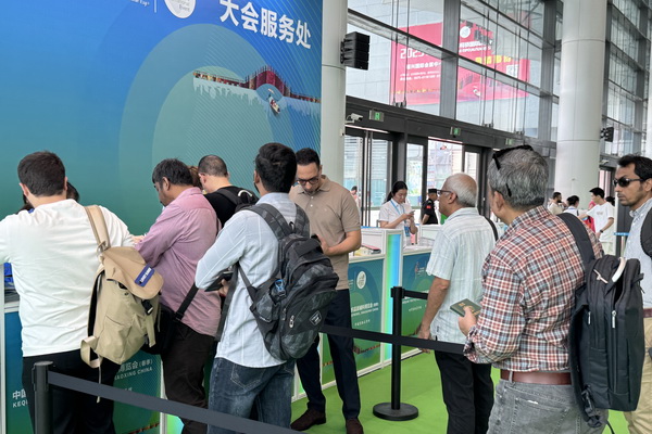 新形勢、新機遇，2025柯橋春季國際紡博會拉開帷幕，全方位展示中國紡織發(fā)展的強韌